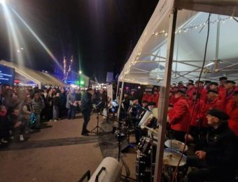 ab898863f-4048-4386-8774-e059893e5bdf