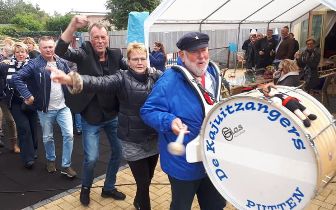 Shantykoor De Kajuitzangers Putten